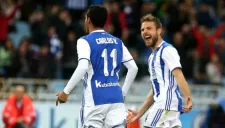 Carlos Vela festeja anotación contra el Atlético de Madrid