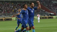 Retano Augusto festeja su gol con Brasil