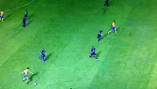 Gignac estaba adelantado a la hora de recibir el pase de Damm