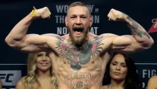 Conor McGregor en una ceremonia de pesaje