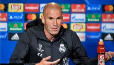 Zidane hablando ante los medios