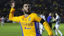 Gignac celebra su gol frente a León