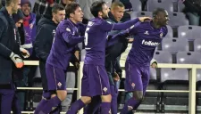 Jugadores de la Fiore celebran el gol de último minuto