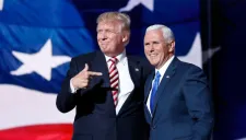Donald Trump y Mike Pence durante una convención