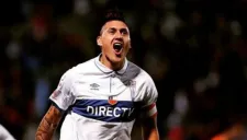 Nicolás Castillo durante un partido de la Universidad Católica