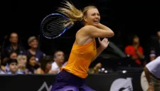 Sharapova en el duelo frente a Puig