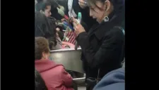 #LadyMaquillaje discute con mujer en el metro