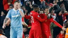 Firmino celebra el segundo gol del Liverpool