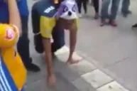 Aficionado azulcrema camina como perro en Monterrey