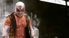 Carístico hace su entrada en la Arena México
