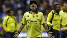 Maradona durante un juego de Dorados