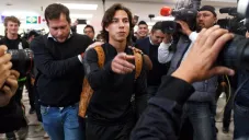 Diego Lainez antes de partir a España