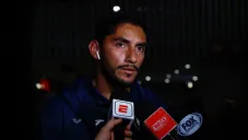 Jesús Corona habla con los medios a su llegada a la CDMX