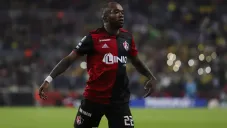 Hernán Burbano, durante un duelo con Atlas