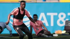 Andrés Ibargüen durante la práctica del América