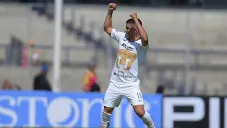 Ignacio Malcorra celebra gol con Pumas