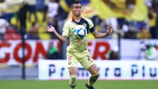 Paul Aguilar durante un juego con América