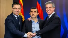 Valverde en compañía de Josep Maria Bartomeu
