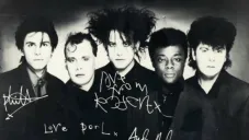Integrantes de The Cure hace varios años