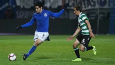 Briseño en un partido con el Feirense