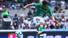 Mena dispara en un partido del León