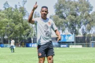 Andrés Ibargüen en entrenamiento previo al Clásico Nacional