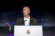 Zidane durante su presentación con el Real Madrid