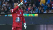 Conejo Pérez en partido con el Pachuca