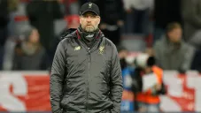 Klopp dirigiendo al Liverpool en la Champions League