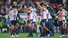 Jugadores de Chivas agradecen a afición