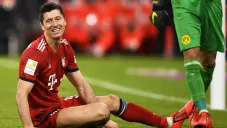 Lewandowski se queja tras una falta