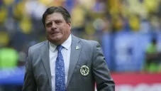 Miguel Herrera durante el juego ante Cruz Azul