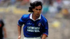 Guadalupe Castañeda, durante un juego con Cruz Azul