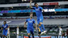 Caraglio celebra doblete con el Cruz Azul