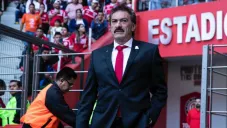 La Volpe, durante el partido contra América