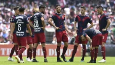 Chivas en lamento durante un encuentro ante Pumas