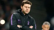 Pochettino dirigiendo al Tottenham