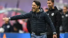 Kovac da indicaciones a sus jugadores en la Bundesliga