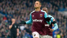 Chicharito celebra un tanto con West Ham en Premier
