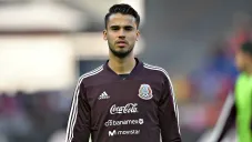 Diego Reyes previo a un partido contra Dinamarca