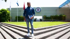 Joel Huiqui posa para RÉCORD