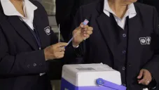 Secretaría de Salud aplica vacunas contra el sarampión