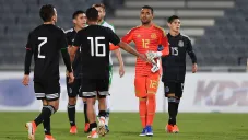 Jugadores de México al finalizar el partido