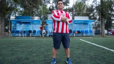 Óscar Gómez posa para RÉCORD