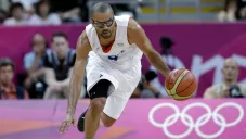 Tony Parker durante un juego ante Nigeria en los Juegos Olímpicos de Londres 2012