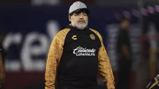Diego Maradona durante un partido con Dorados