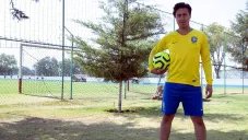 Brayan Raúl posa para la lente de RÉCORD