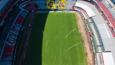 La cancha del Azteca con su nuevo pasto, desde la lente de RÉCORD