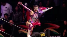 Keyra hace su entrada al ring