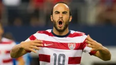Landon Donovan festeja un gol con EU en 2013